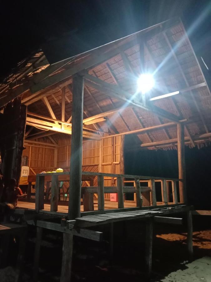 Amfriwen Homestay Yennanas Besir Экстерьер фото