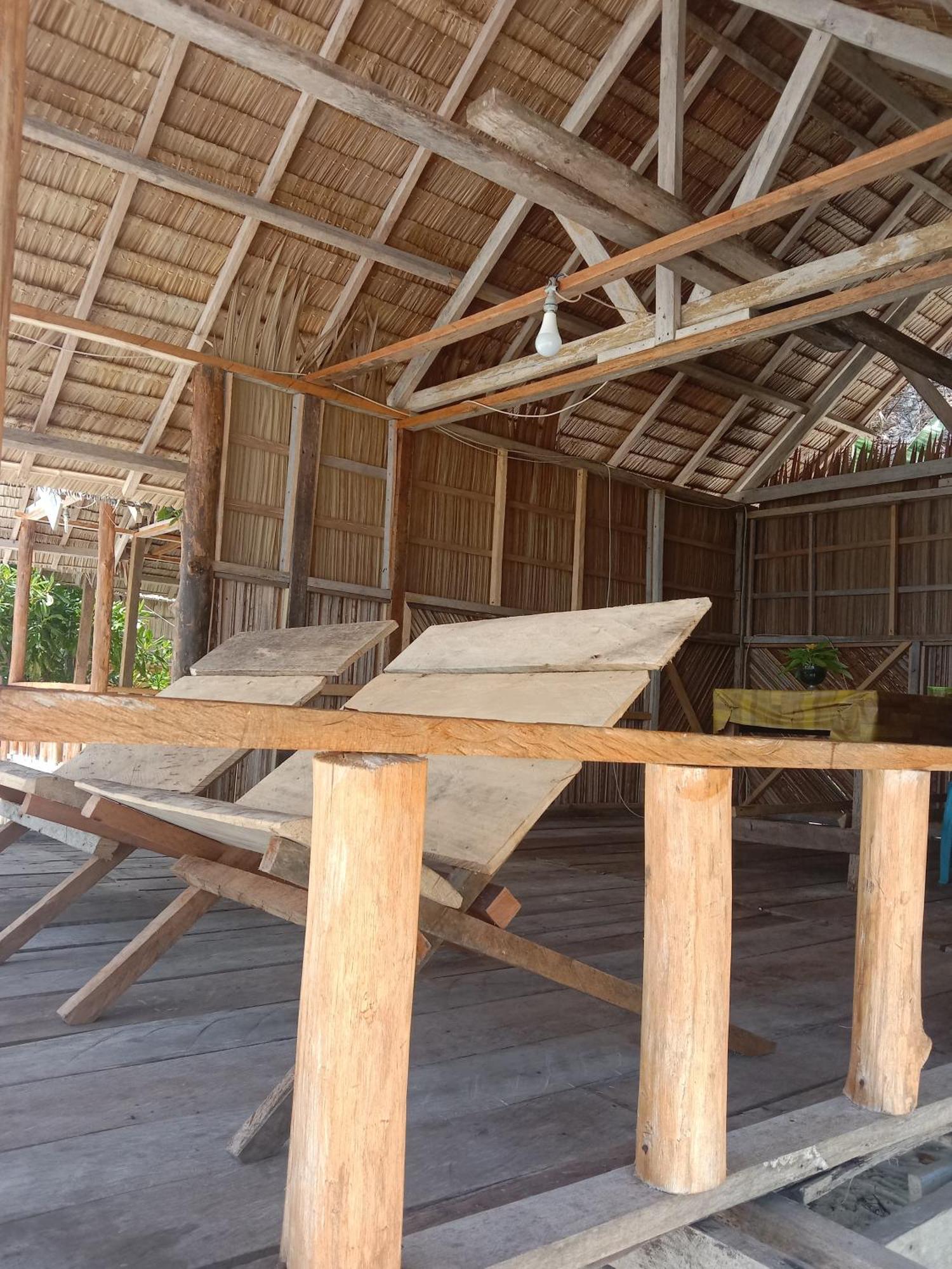 Amfriwen Homestay Yennanas Besir Экстерьер фото